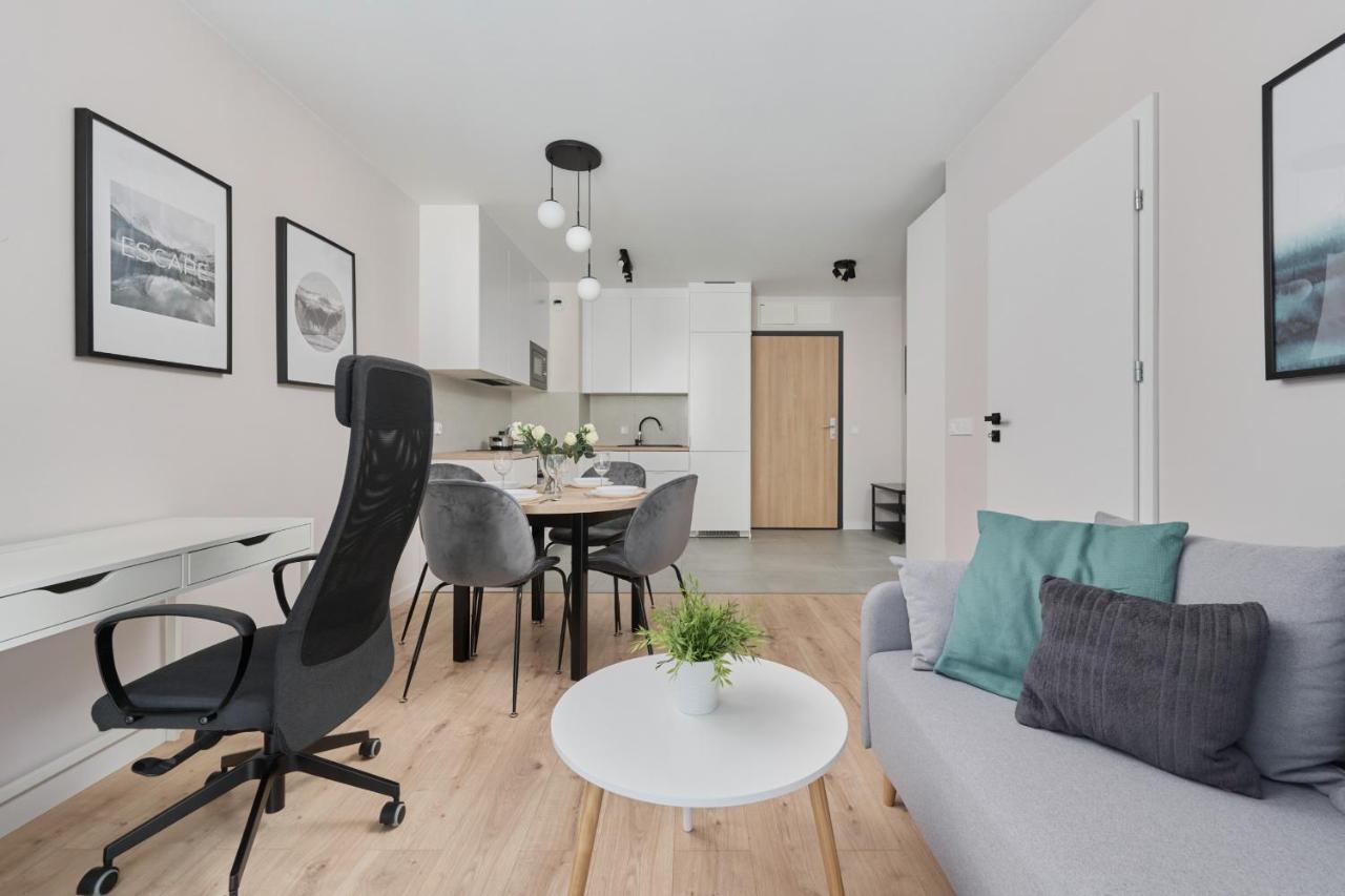 Nowa Manufaktura Apartment Wroclaw Krzyki By Noclegi Renters Exterior foto